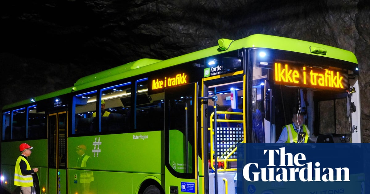 Enquête des responsables britanniques sur la cybersécurité des bus fabriqués en Chine !