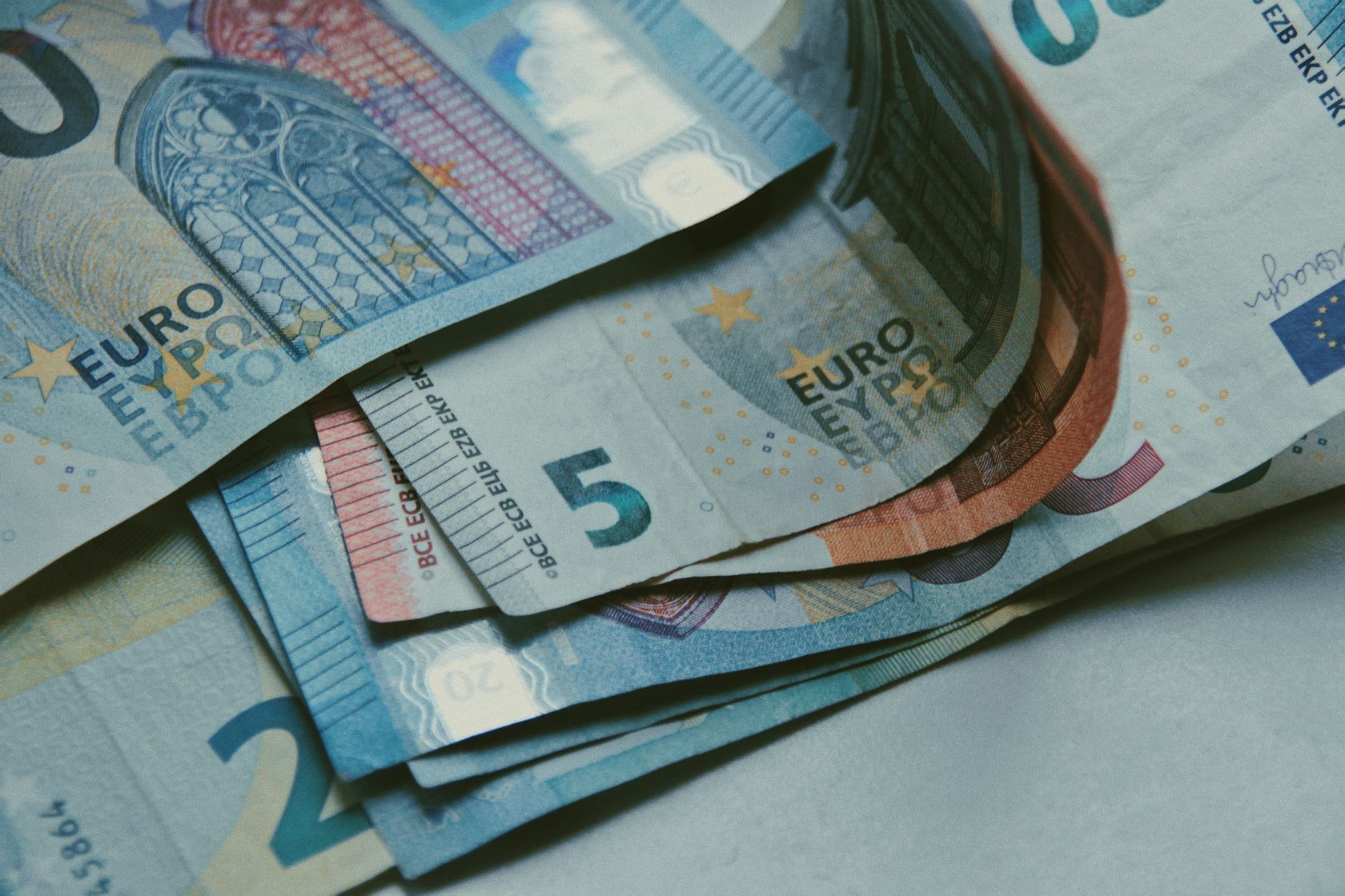 La Banque du Portugal encourage l'utilisation de l'argent liquide !