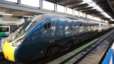 Un train Avanti West Coast à la gare de Euston