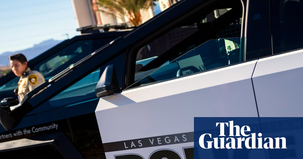 Comment la police de Las Vegas a obtenu une flotte de Tesla Cybertrucks gratuits !
