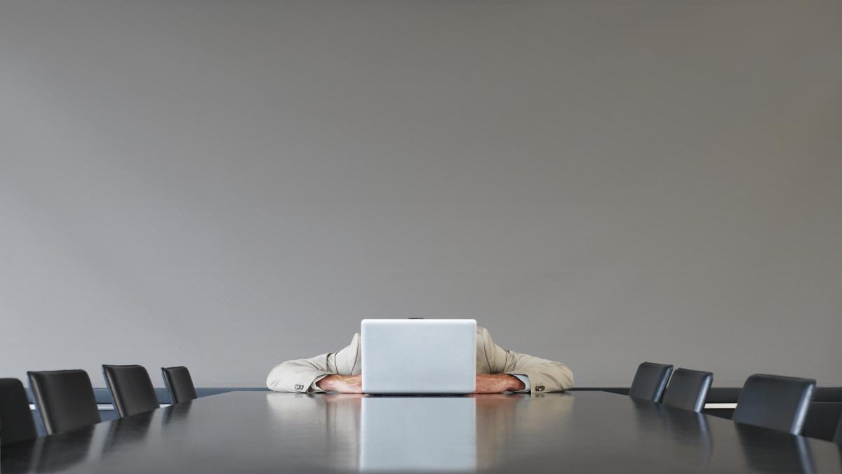 A vendu des entreprises pour 100 millions, mais met en garde les jeunes sur l'entrepreneuriat : 'Devenir patron est une illusion'