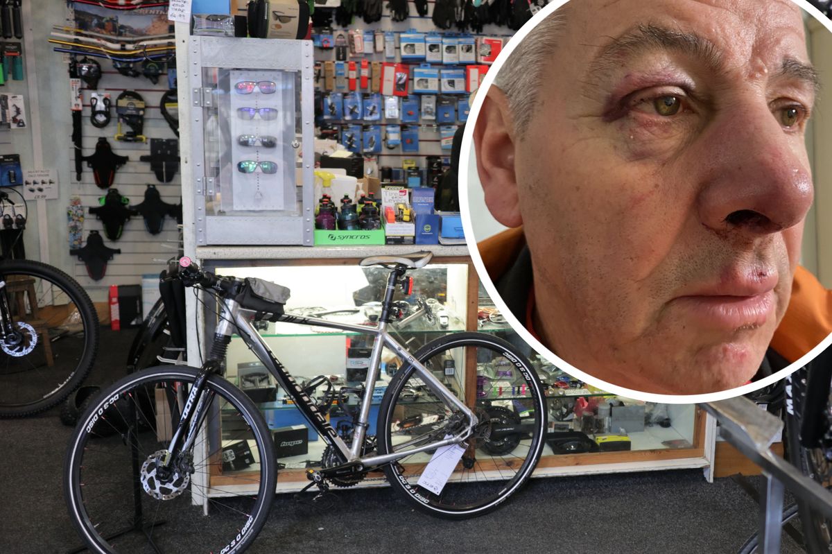 Peter Darke et son magasin de cycles, Darke Cycles à Sunderland