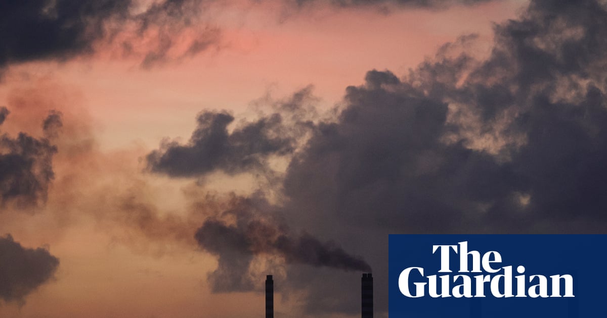 Trump annonce que des milliards vont être investis par les entreprises américaines dans la production pétrolière vénézuélienne, mais les experts restent sceptiques !