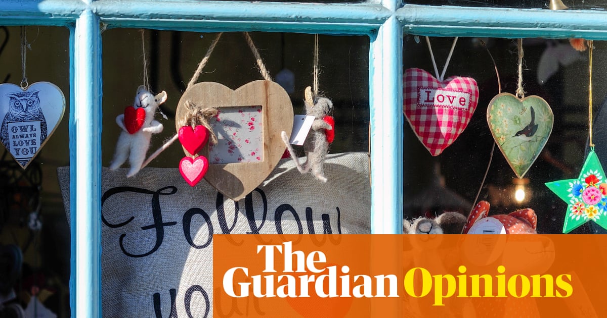 Lampes de Saint-Valentin, tapis de Pâques : la déco saisonnière, un véritable festival d'objets kitsch toute l'année !