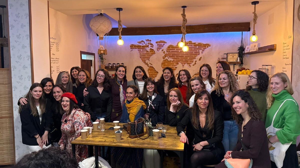 Visibilité du talent féminin : des images inspirantes sur l'entrepreneuriat à Ávila !