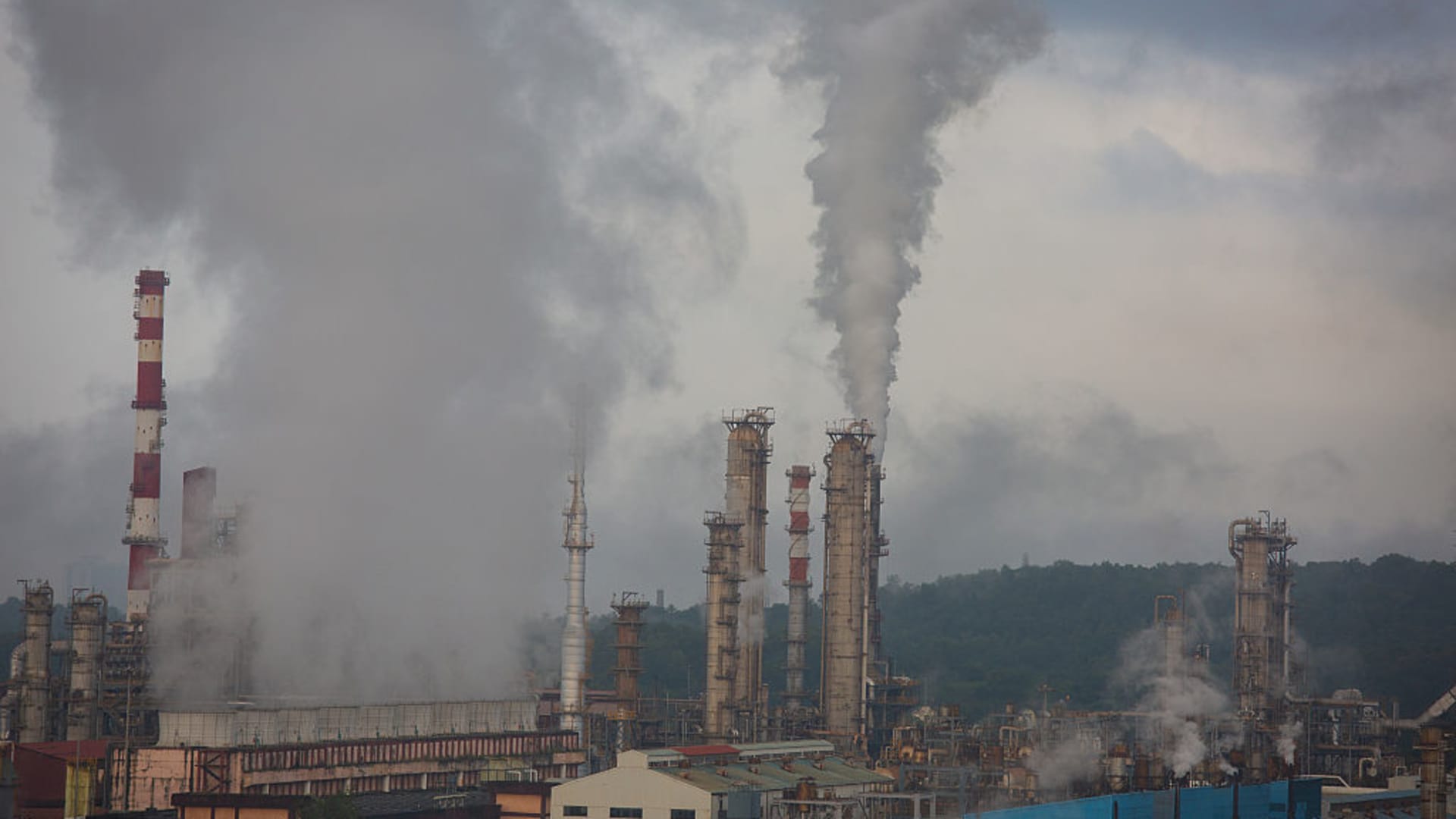 Croissance du secteur privé en Inde : ralentissement inédit de trois ans sous le poids des conflits au Moyen-Orient