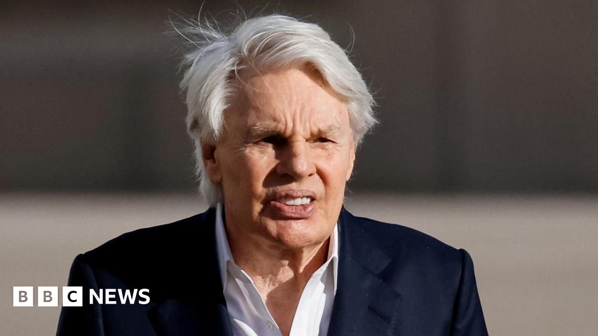 Des enregistrements en prison soulèvent des doutes sur la capacité de l'ex-patron d'Abercrombie à être jugé