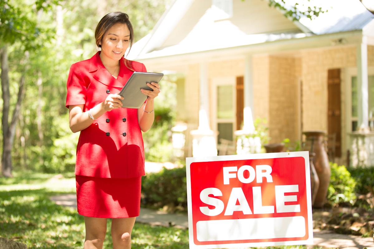 La saison des achats immobiliers de printemps s'annonce avec des gains modérés : l'inflation et les craintes sur le marché de l'emploi freineront-elles l'élan ?