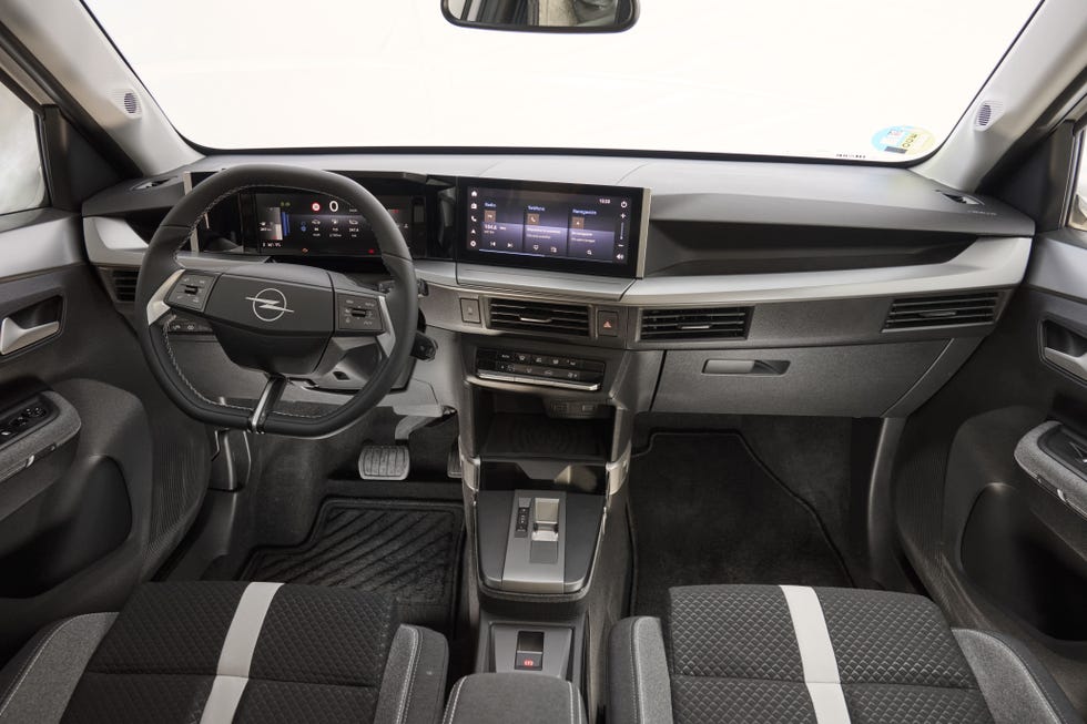 Opel Frontera hybrid