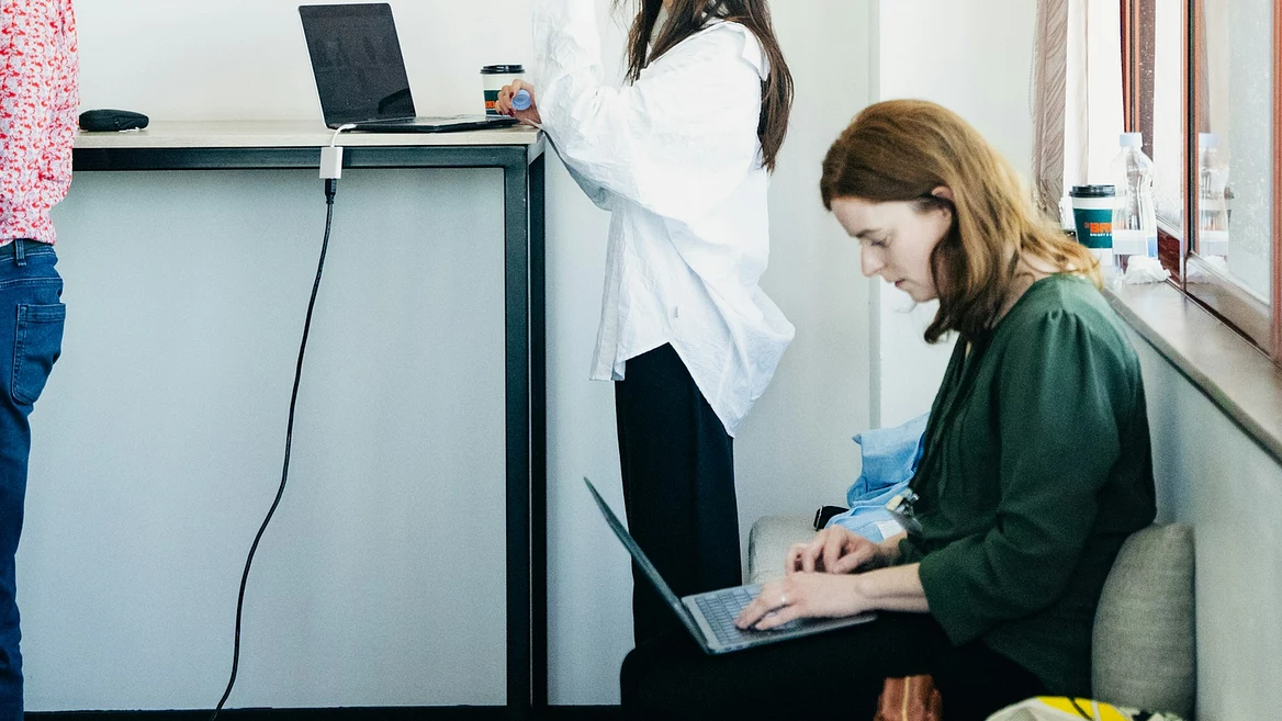 Rester dans le big tech : une illusion de stabilité ? Les Américains lancent des startups à un rythme record grâce à l'essor de l'IA et au retour au bureau !