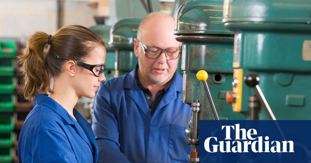 Les fabricants britanniques devront débourser 940 millions de livres par an de plus en raison des changements de Reeves !